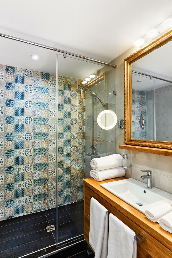 Stylish And High-End Designer Apartments In City Center Σόφια Εξωτερικό φωτογραφία