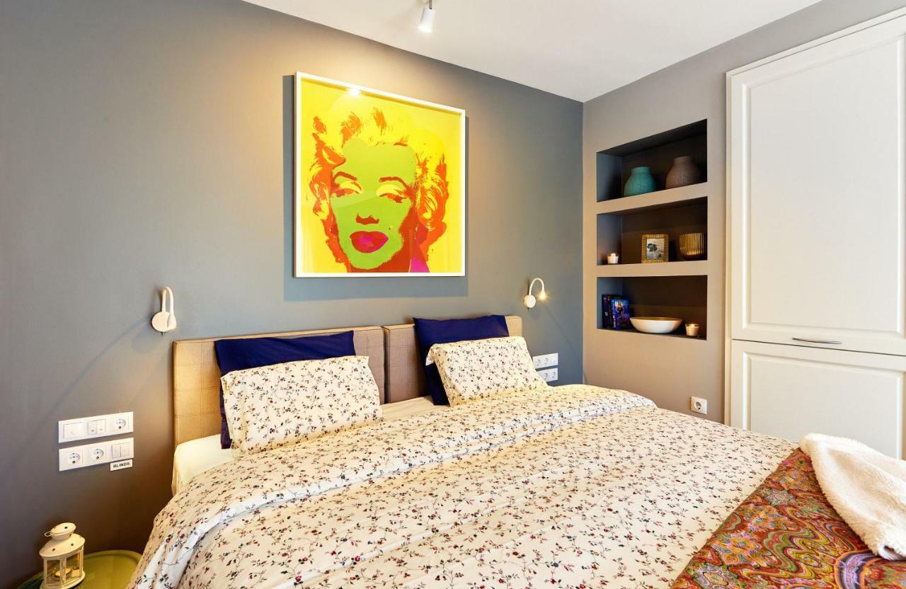 Stylish And High-End Designer Apartments In City Center Σόφια Εξωτερικό φωτογραφία