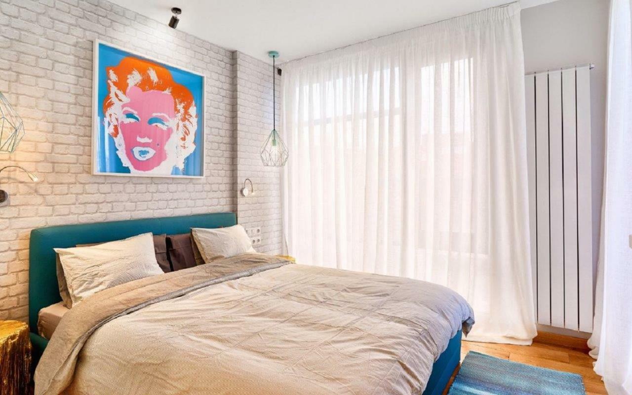 Stylish And High-End Designer Apartments In City Center Σόφια Εξωτερικό φωτογραφία